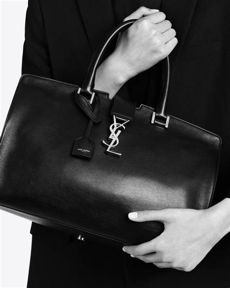 saint laurent cabas ysl small in smooth leather|Saint Laurent purses for women.